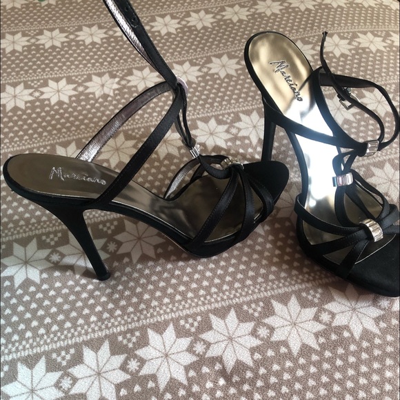 Shoes - Picture 8 of 9